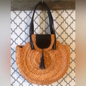 Orange straw Tote bag